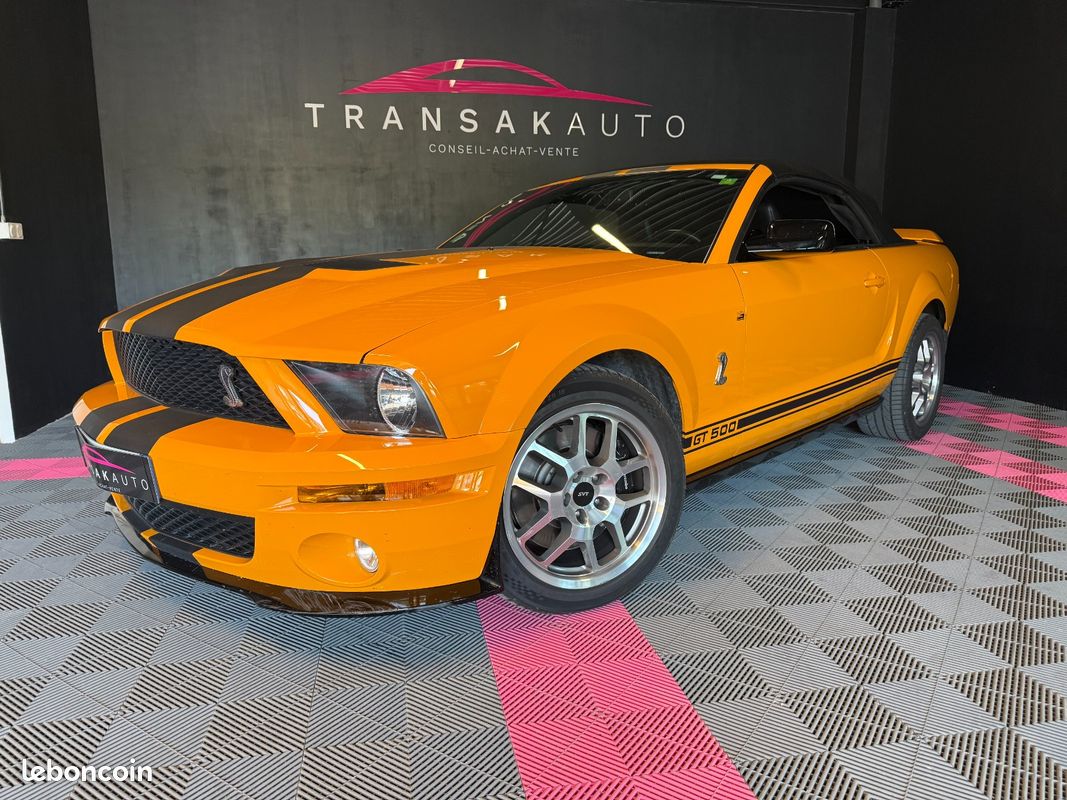 Ford mustang shelby v8 gt 500
