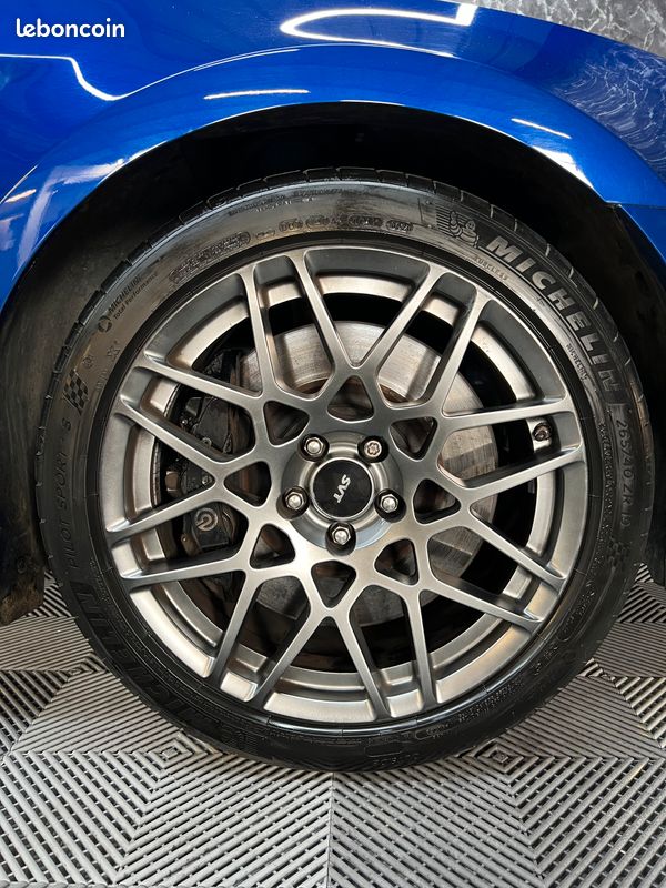 Ford Mustang Shelby GT500 - Photo 5