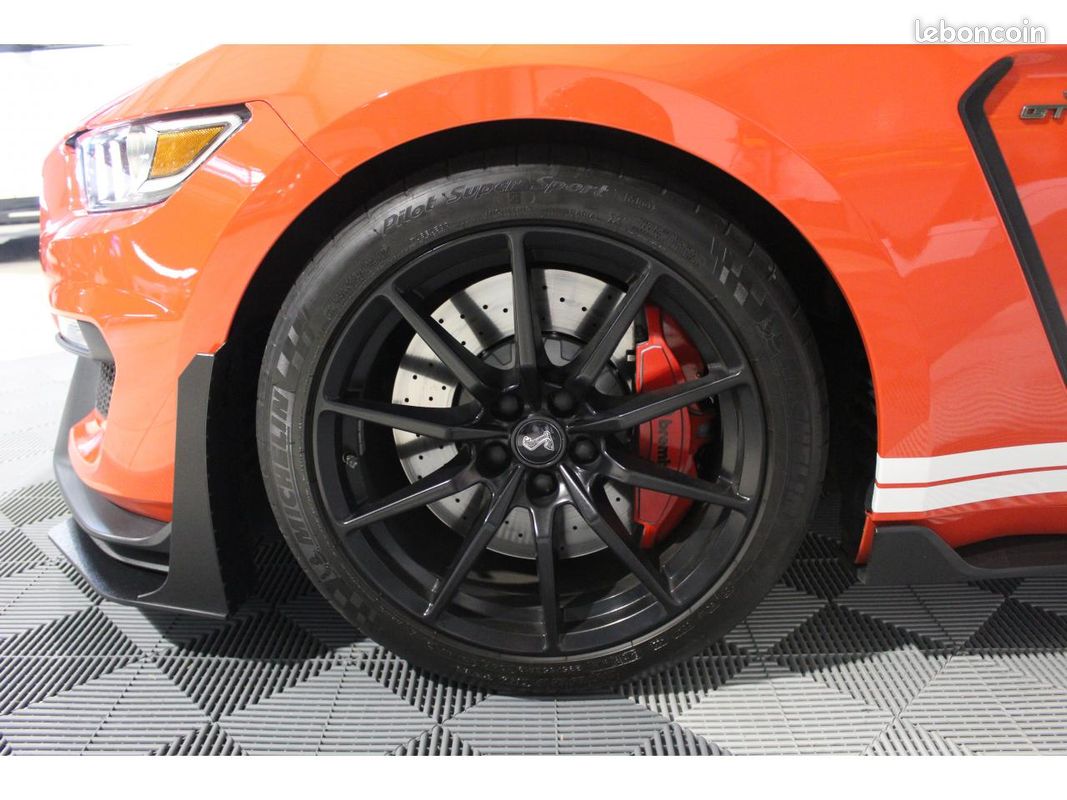 FORD MUSTANG Fastback GT350 5.2 V8 Ti-VCT - 533 - BVM COUPE GT - Photo 5