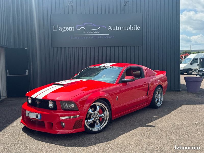 Ford Mustang GT Premium - Photo 3