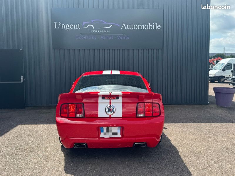 Ford Mustang GT Premium - Photo 5