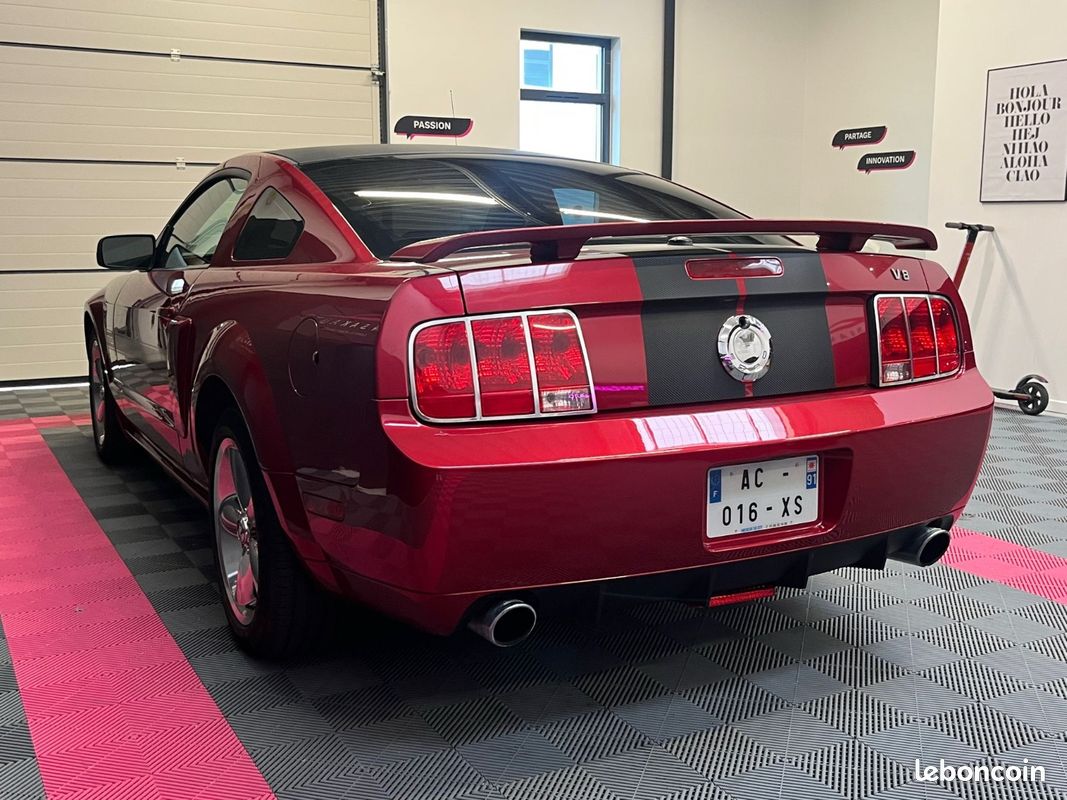 Ford Mustang GTCS 4.6 V8 - Photo 5