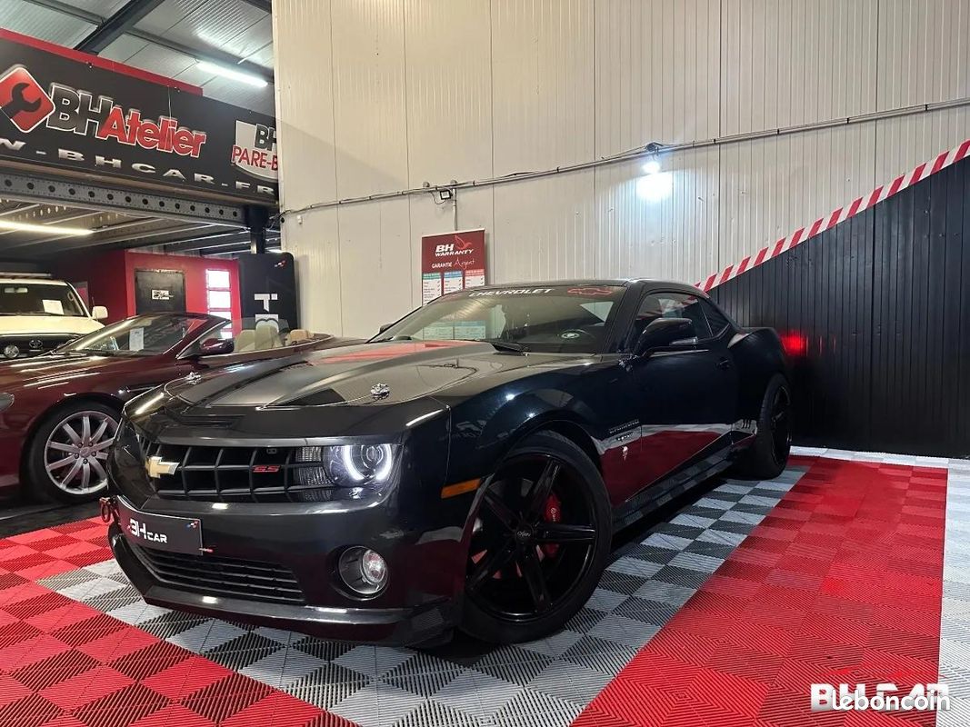 Chevrolet Camaro 6.2 V8 45TH anniversaire - Photo 2