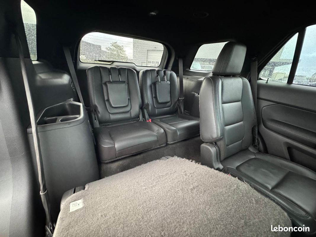 Ford Explorer XLT - Photo 5