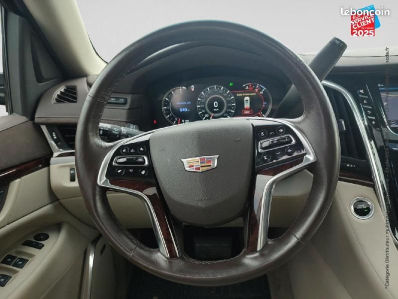 Cadillac Escalade Platinum - Photo 8