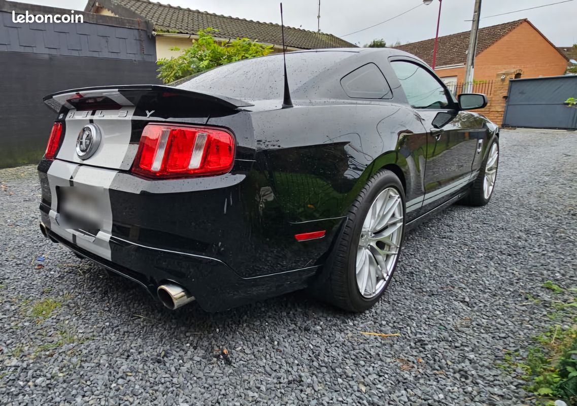 Ford mustang shelby gt500 - Photo 3