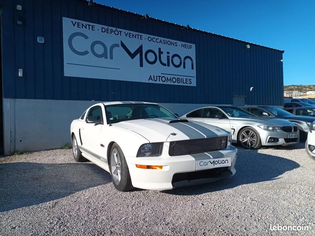 Ford Mustang SHELBY GT COUPE 325 Ch V8 4.6L