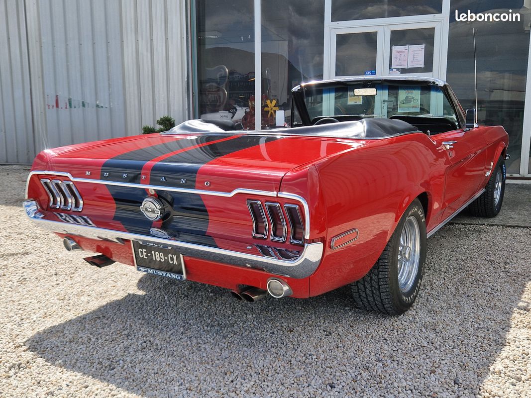Ford Mustang 289 CI Cabriolet - Photo 2