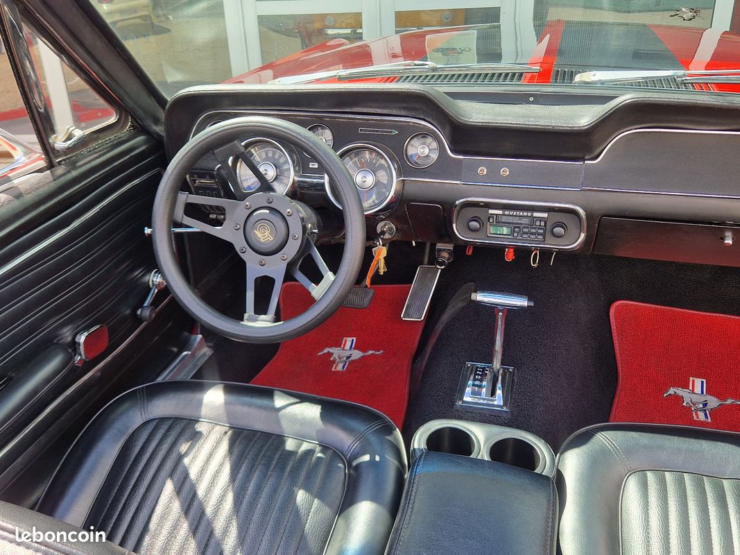 Ford Mustang 289 CI Cabriolet - Photo 4