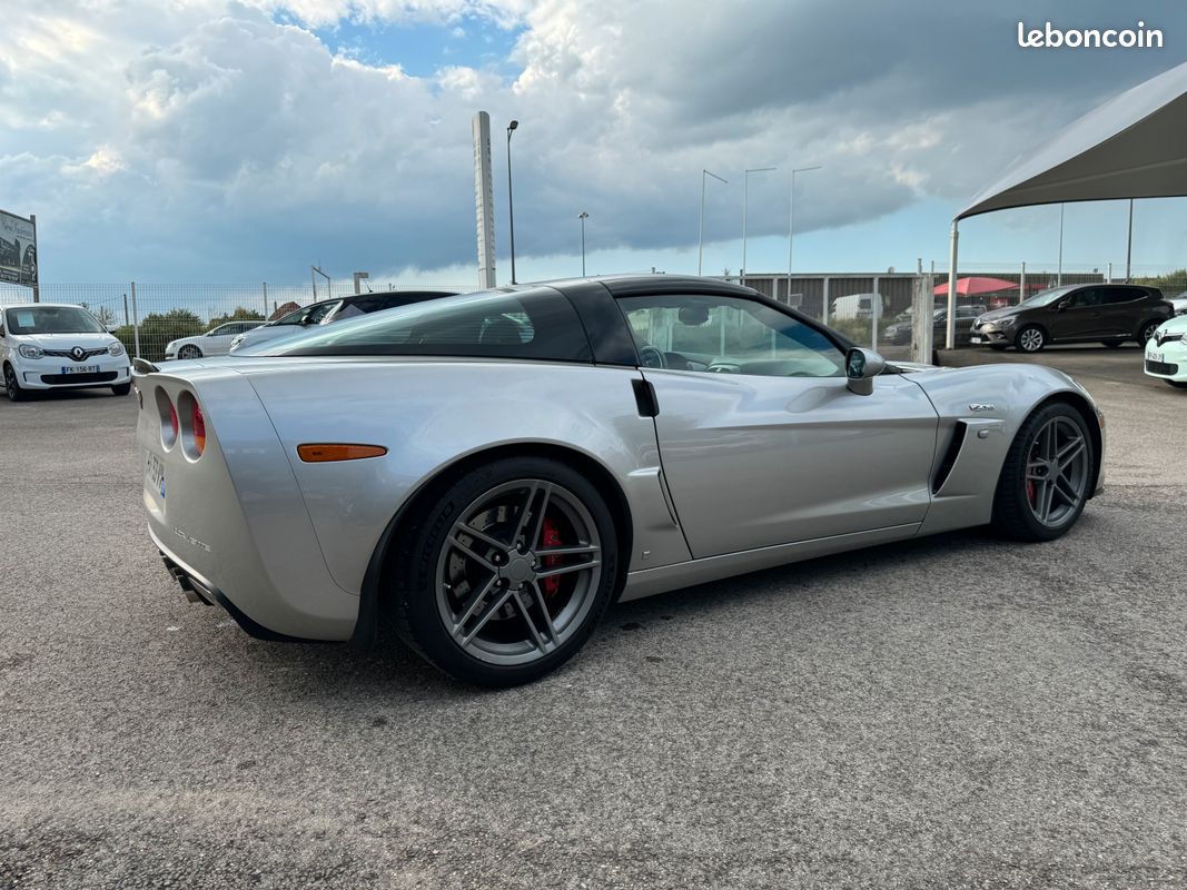 Chevrolet Corvette z06 - Photo 2