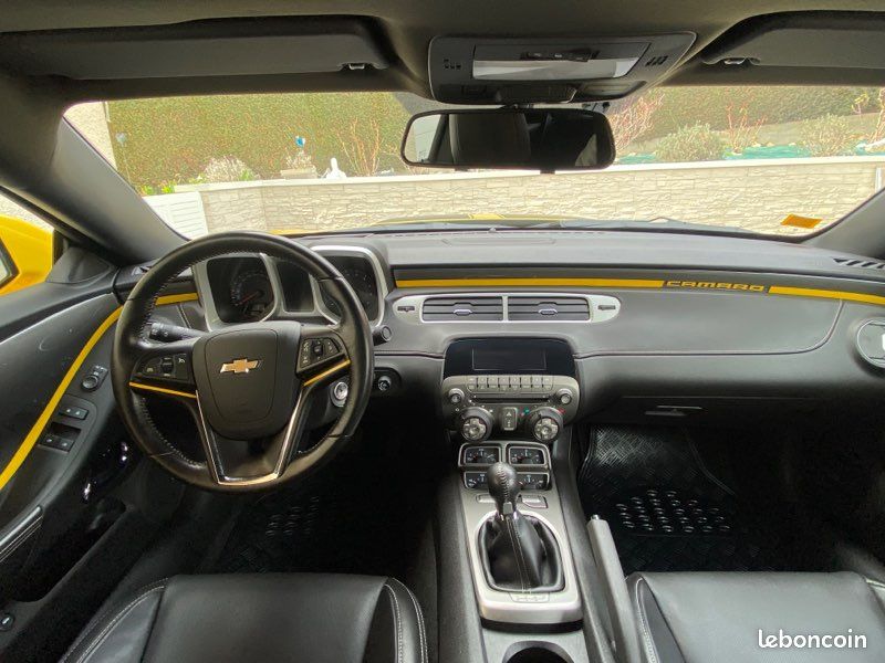 Chevrolet Camaro - Photo 3