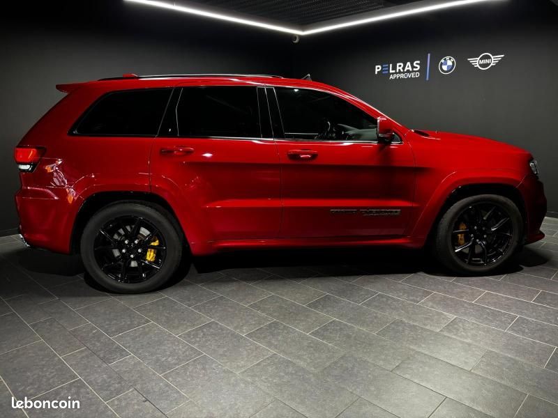 Jeep Grand Cherokee Trackhawk - Photo 4